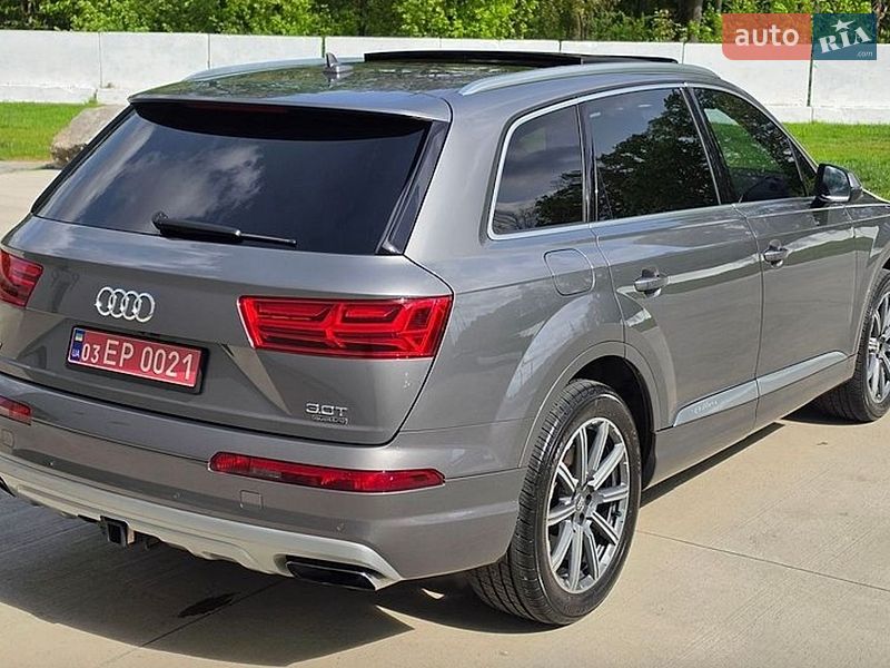 Позашляховик / Кросовер Audi Q7 2017 в Одесі