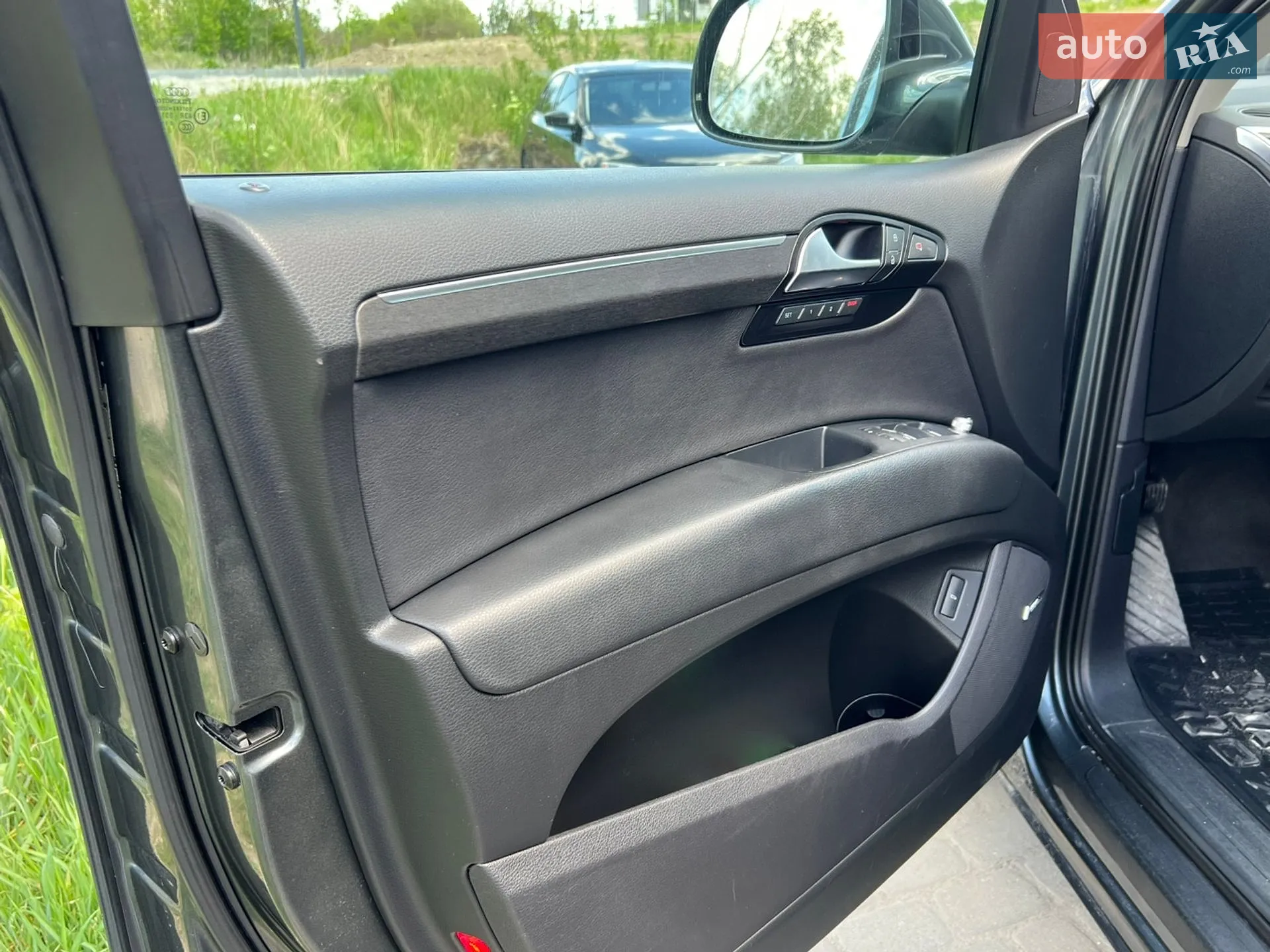 2012 Audi Q7 - мініатюра 21