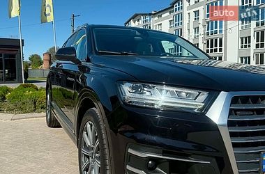 Позашляховик / Кросовер Audi Q7 2018 в Львові