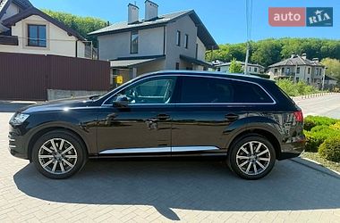 Позашляховик / Кросовер Audi Q7 2018 в Львові