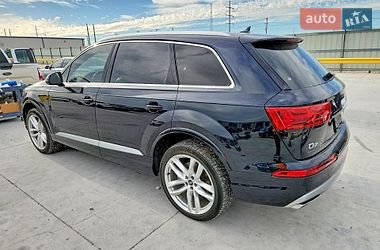 Внедорожник / Кроссовер Audi Q7 2017 в Львове