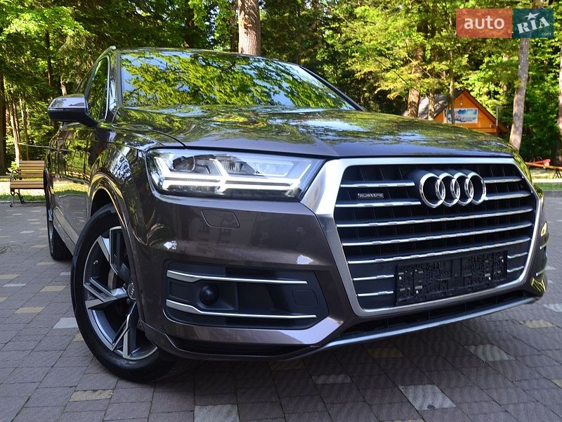 Позашляховик / Кросовер Audi Q7 2015 в Трускавці
