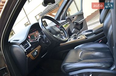 Позашляховик / Кросовер Audi Q7 2015 в Трускавці