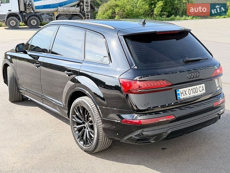 Внедорожник / Кроссовер Audi Q7 2020 в Виннице