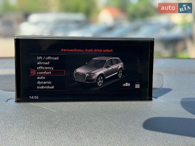 Позашляховик / Кросовер Audi Q7 2015 в Києві фото 19 Позашляховик / Кросовер Audi Q7 2015 в Києві