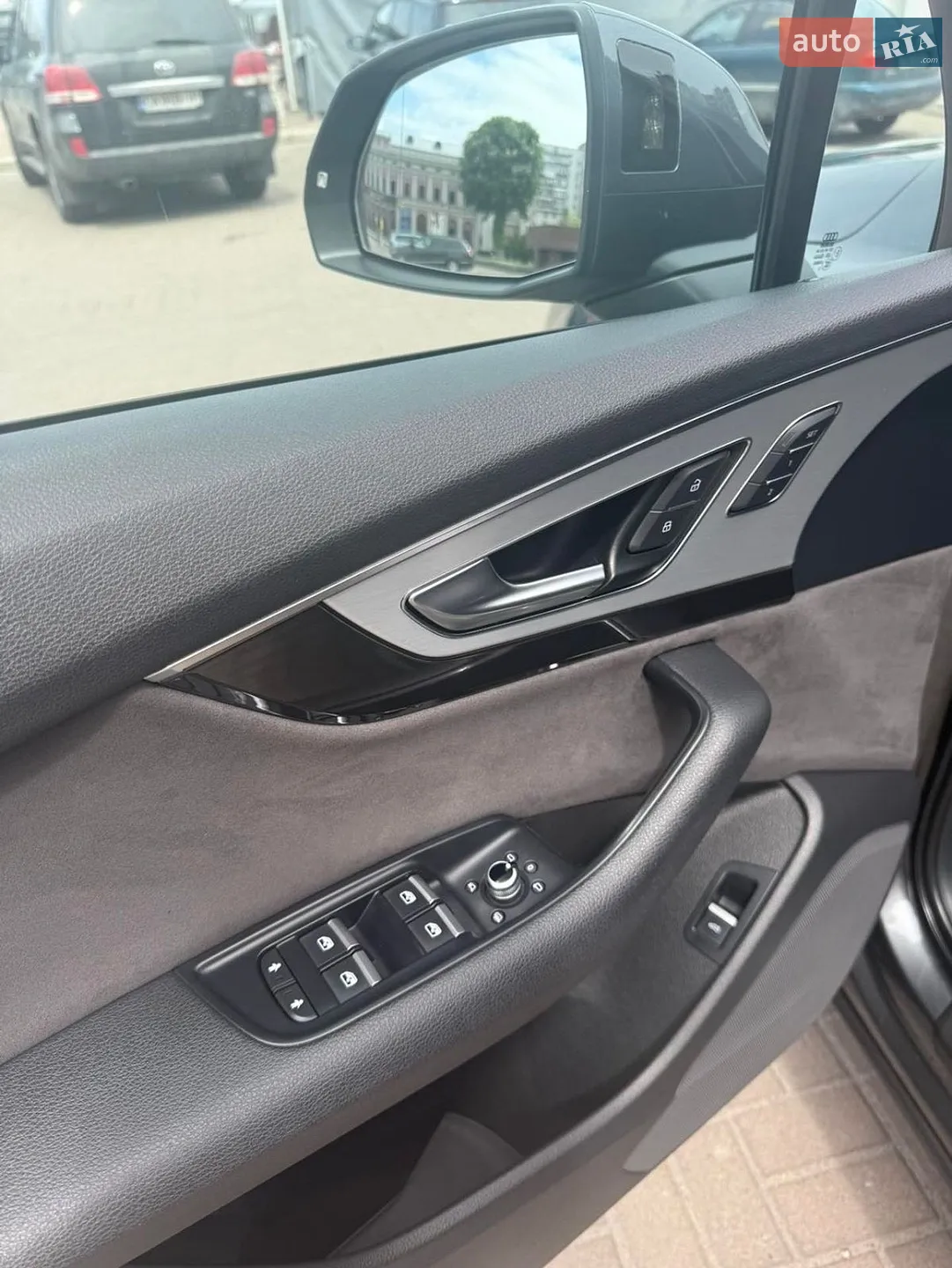 2016 Audi Q7 - мініатюра 14