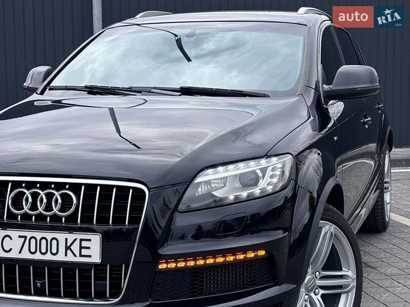 Позашляховик / Кросовер Audi Q7 2013 в Самборі