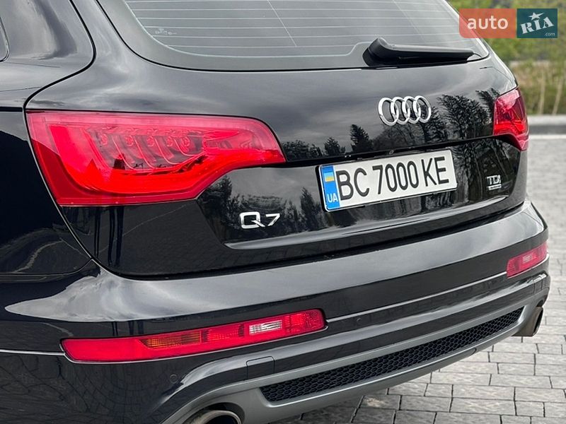 Позашляховик / Кросовер Audi Q7 2013 в Самборі