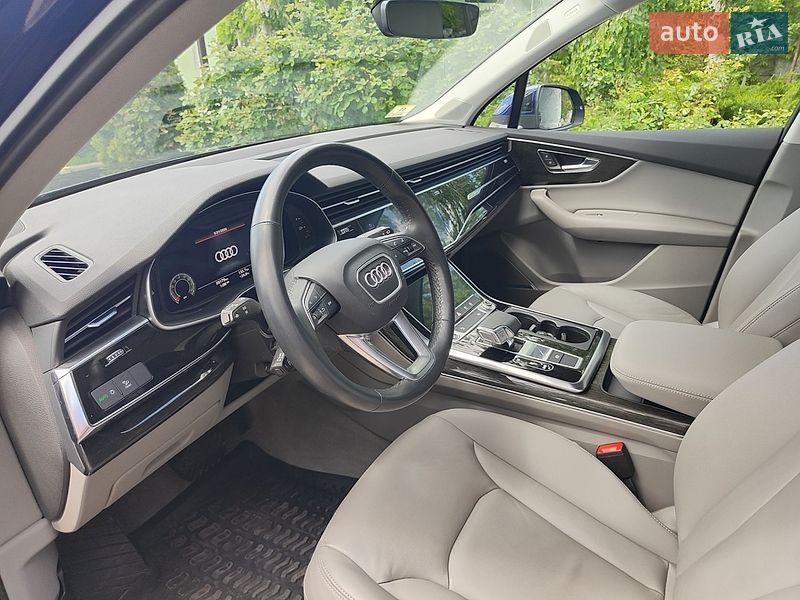 Внедорожник / Кроссовер Audi Q7 2022 в Запорожье