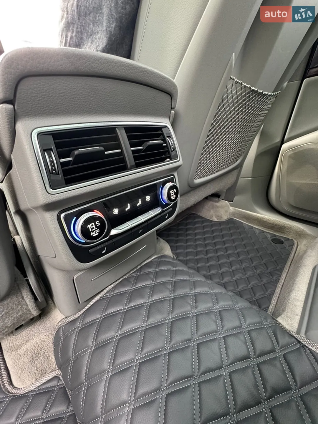 2017 Audi Q7 - мініатюра 23