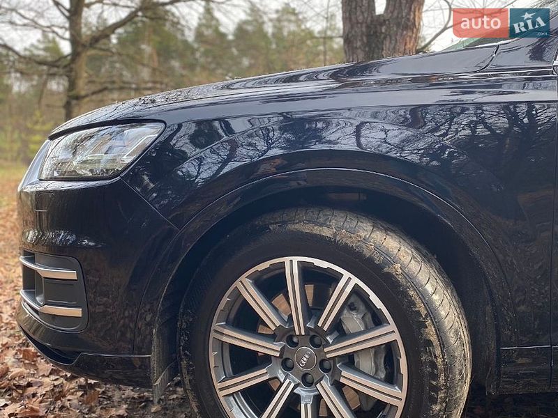 Внедорожник / Кроссовер Audi Q7 2017 в Киеве