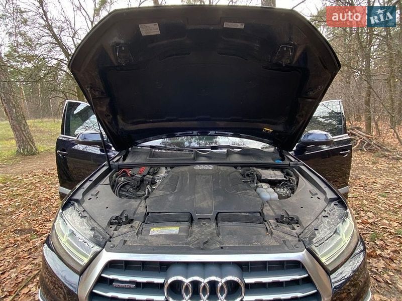 Внедорожник / Кроссовер Audi Q7 2017 в Киеве