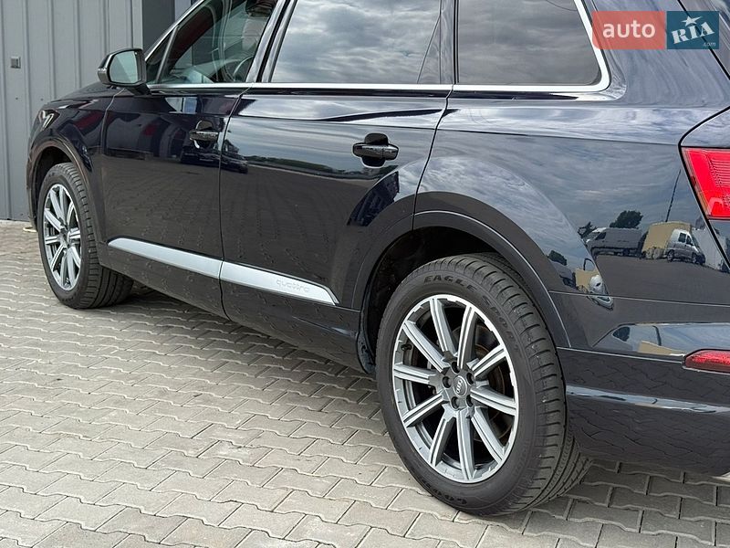 Внедорожник / Кроссовер Audi Q7 2017 в Ковеле