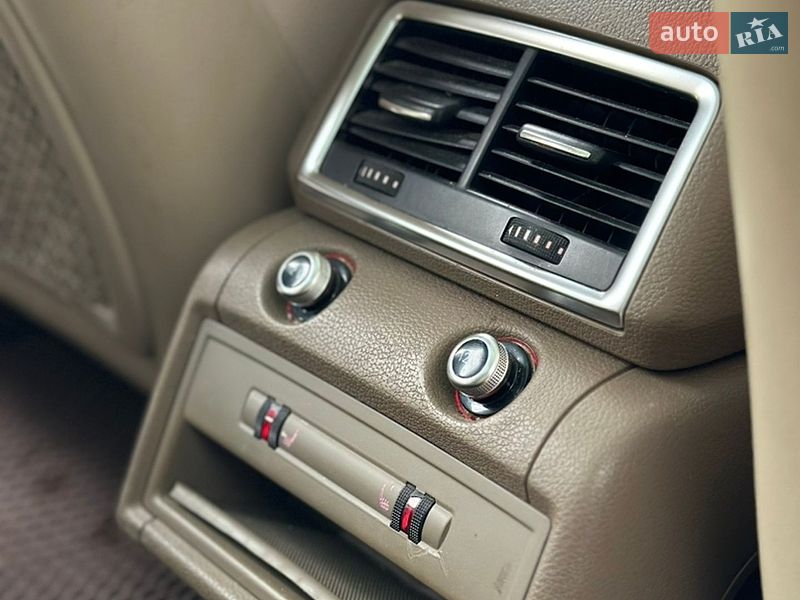 Внедорожник / Кроссовер Audi Q7 2013 в Надворной