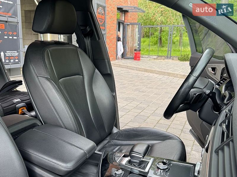 Позашляховик / Кросовер Audi Q7 2015 в Запоріжжі