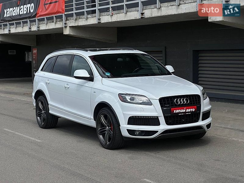 Позашляховик / Кросовер Audi Q7 2013 в Києві