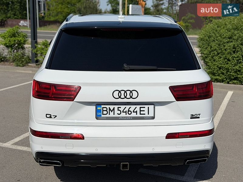 Внедорожник / Кроссовер Audi Q7 2016 в Киеве