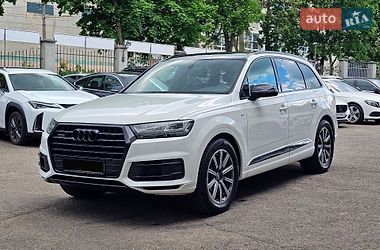 Позашляховик / Кросовер Audi Q7 2017 в Одесі