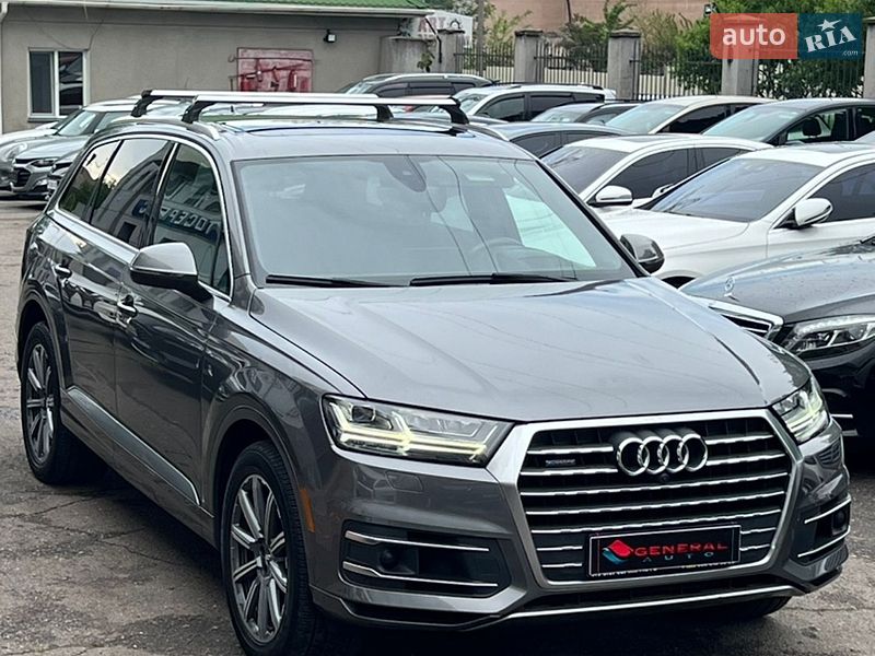 Позашляховик / Кросовер Audi Q7 2017 в Одесі