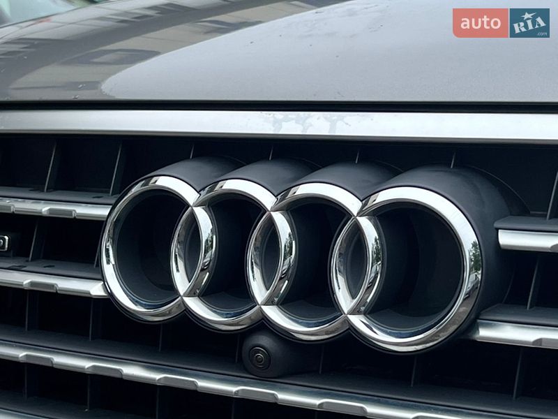 Позашляховик / Кросовер Audi Q7 2017 в Одесі
