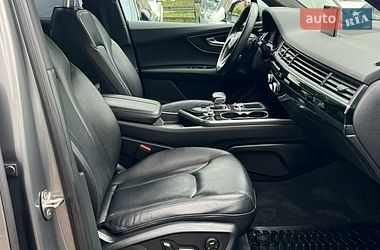 Позашляховик / Кросовер Audi Q7 2017 в Одесі