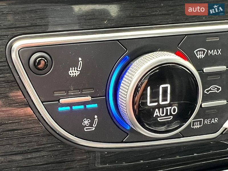 Позашляховик / Кросовер Audi Q7 2017 в Одесі