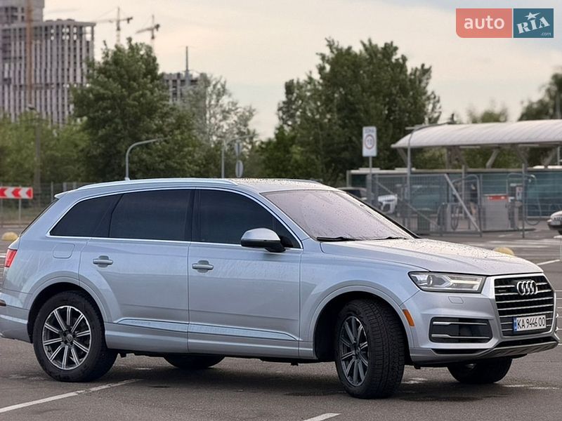 Позашляховик / Кросовер Audi Q7 2015 в Києві фото 11 Позашляховик / Кросовер Audi Q7 2015 в Києві