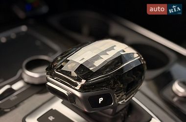 Позашляховик / Кросовер Audi Q7 2015 в Києві фото 20 Позашляховик / Кросовер Audi Q7 2015 в Києві