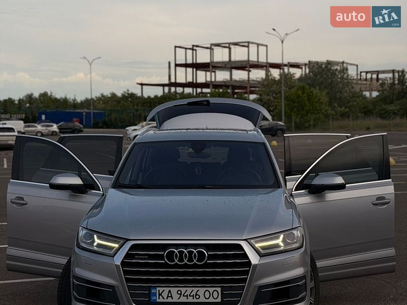 Позашляховик / Кросовер Audi Q7 2015 в Києві фото 33 Позашляховик / Кросовер Audi Q7 2015 в Києві
