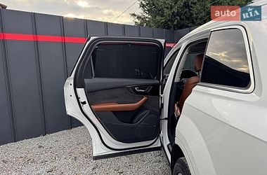 Внедорожник / Кроссовер Audi Q7 2016 в Луцке