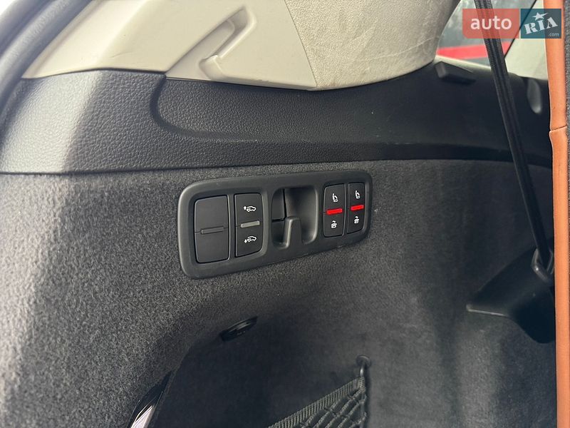 Внедорожник / Кроссовер Audi Q7 2016 в Луцке