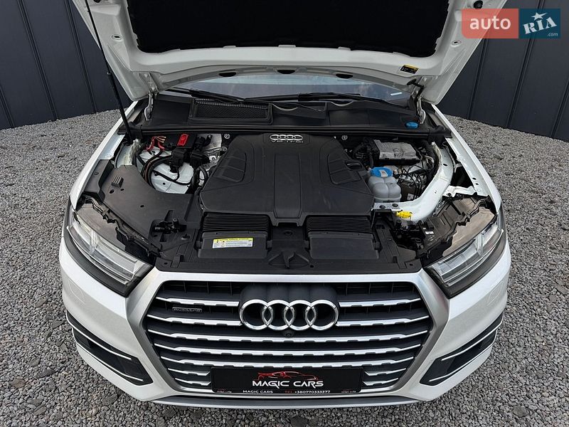 Внедорожник / Кроссовер Audi Q7 2016 в Луцке