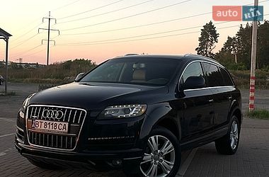 Позашляховик / Кросовер Audi Q7 2010 в Ірпені