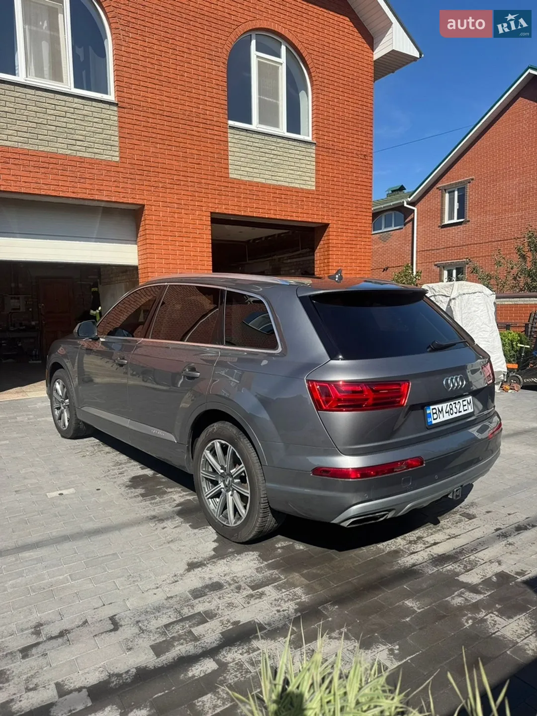 Audi Q7 2016 VIN WA1VAAF72HD035361 фото оголошення 4 з 5