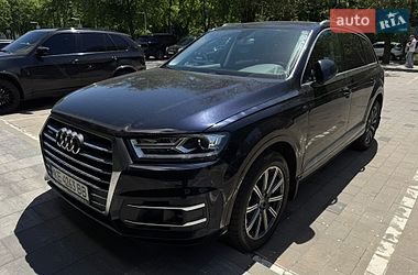 Позашляховик / Кросовер Audi Q7 2016 в Дніпрі