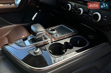 Позашляховик / Кросовер Audi Q7 2016 в Дніпрі