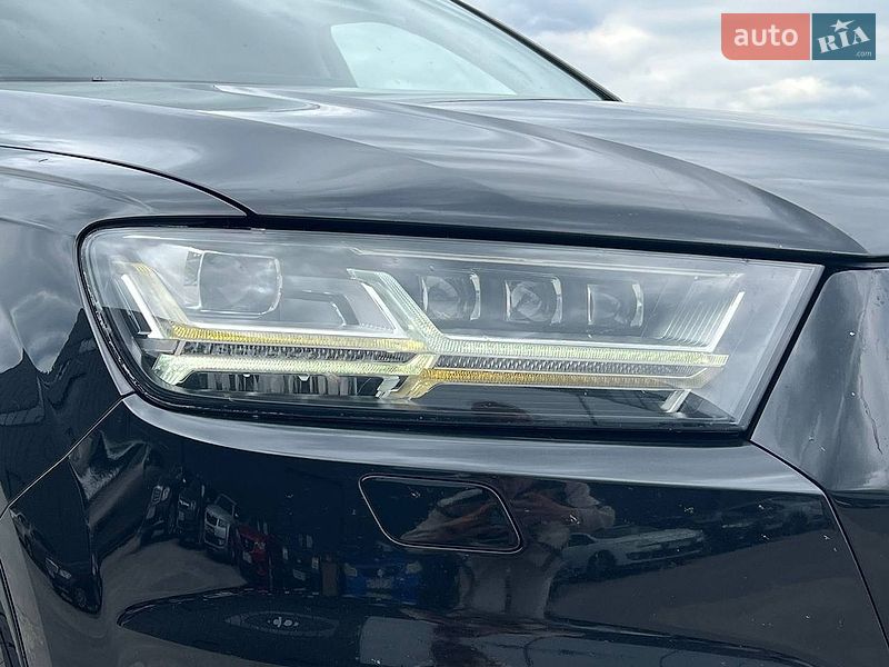 Внедорожник / Кроссовер Audi Q7 2016 в Львове