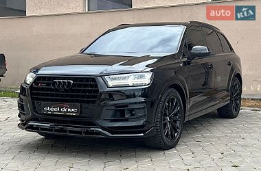 Позашляховик / Кросовер Audi Q7 2018 в Миколаєві