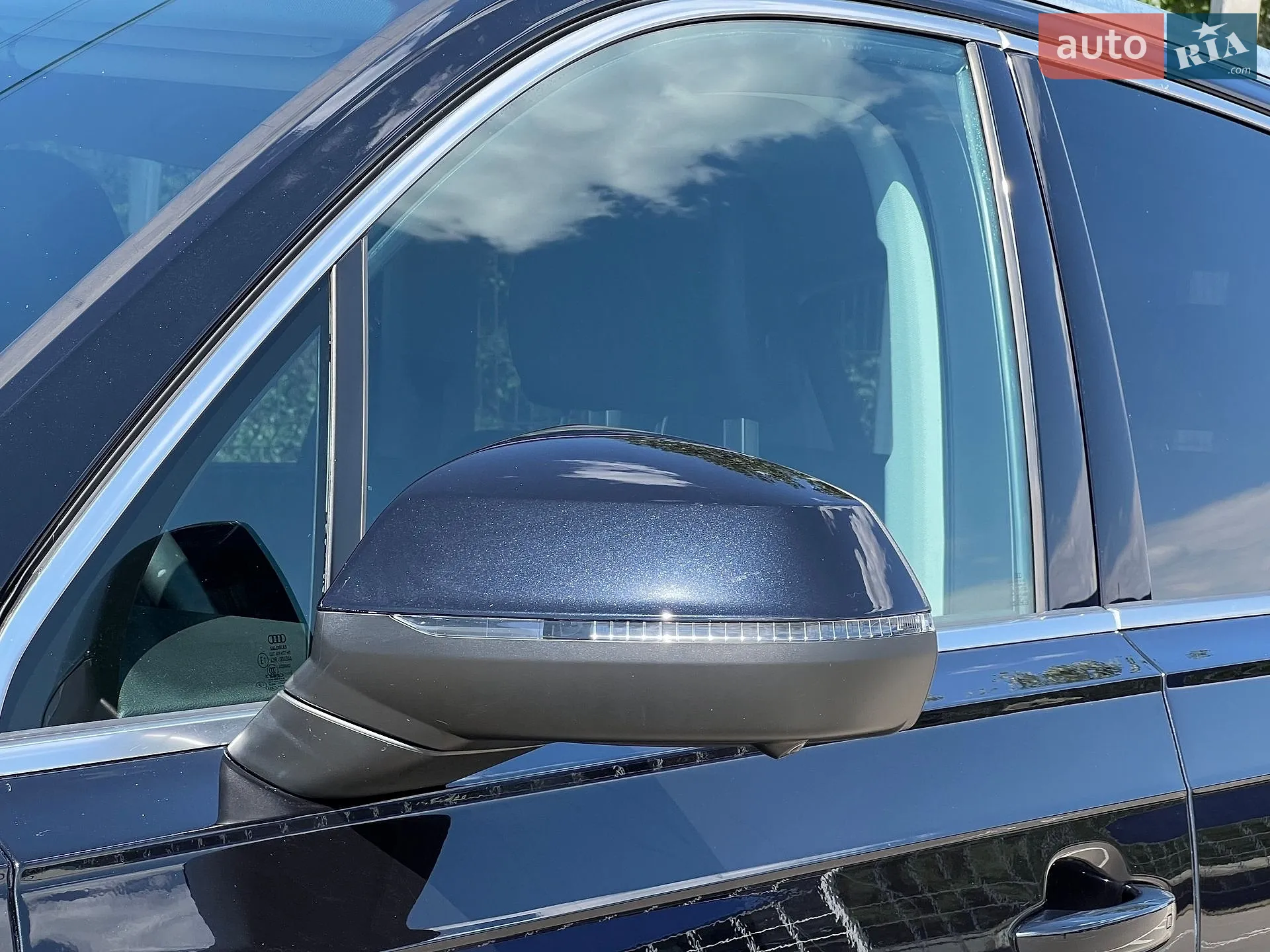 2020 Audi Q7 - мініатюра 8