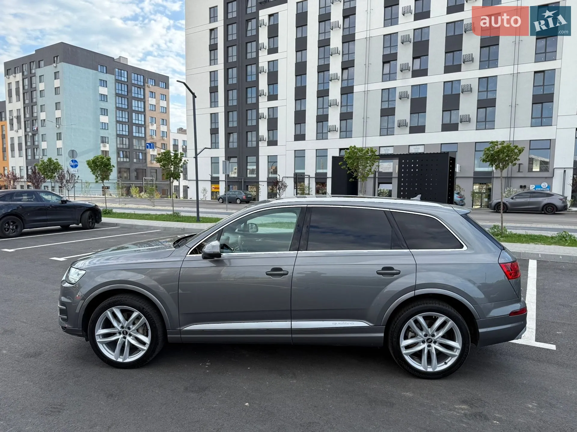 2016 Audi Q7 - мініатюра 4
