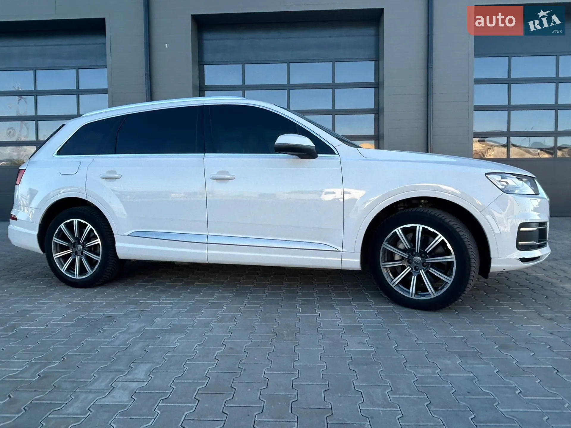 2016 Audi Q7 - мініатюра 4