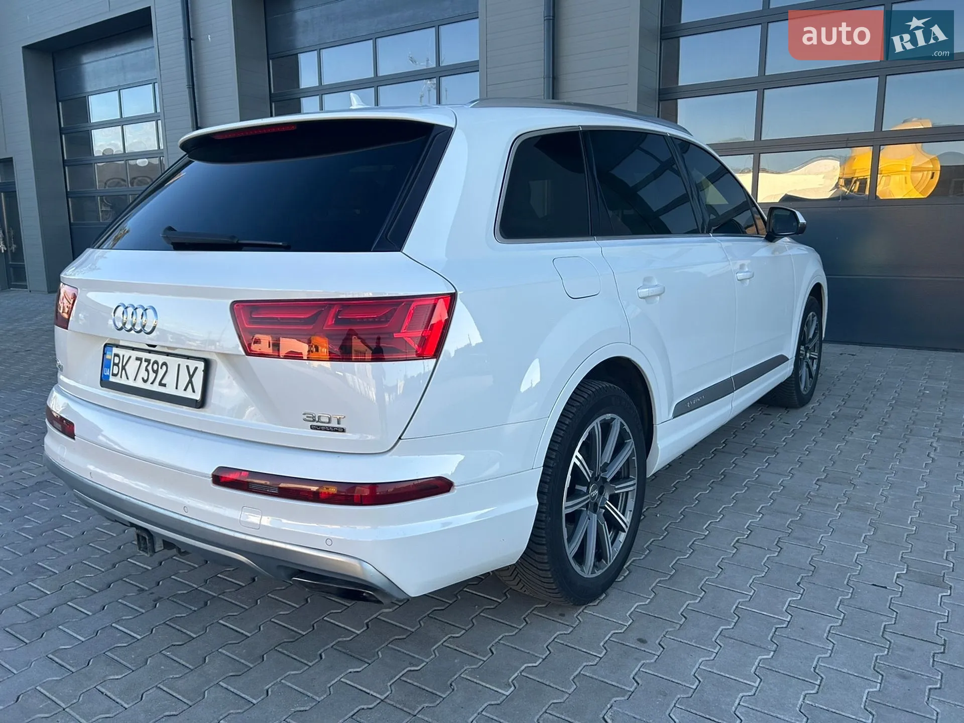 2016 Audi Q7 - мініатюра 10