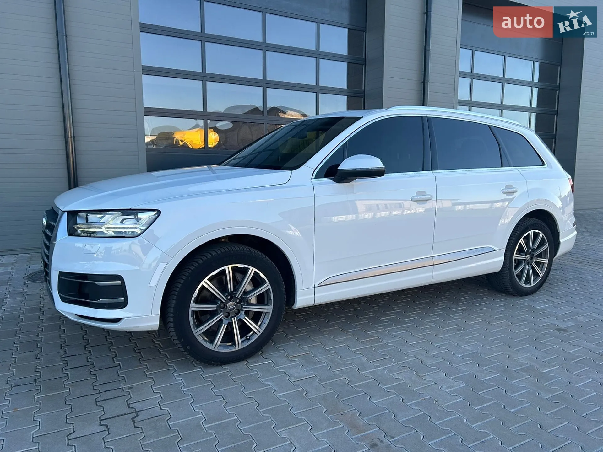 2016 Audi Q7 - мініатюра 9