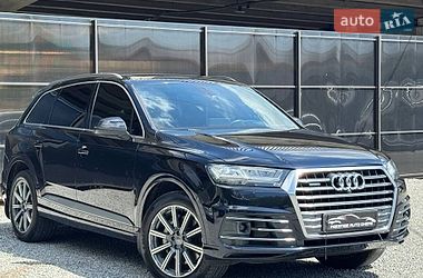 Позашляховик / Кросовер Audi Q7 2016 в Дніпрі
