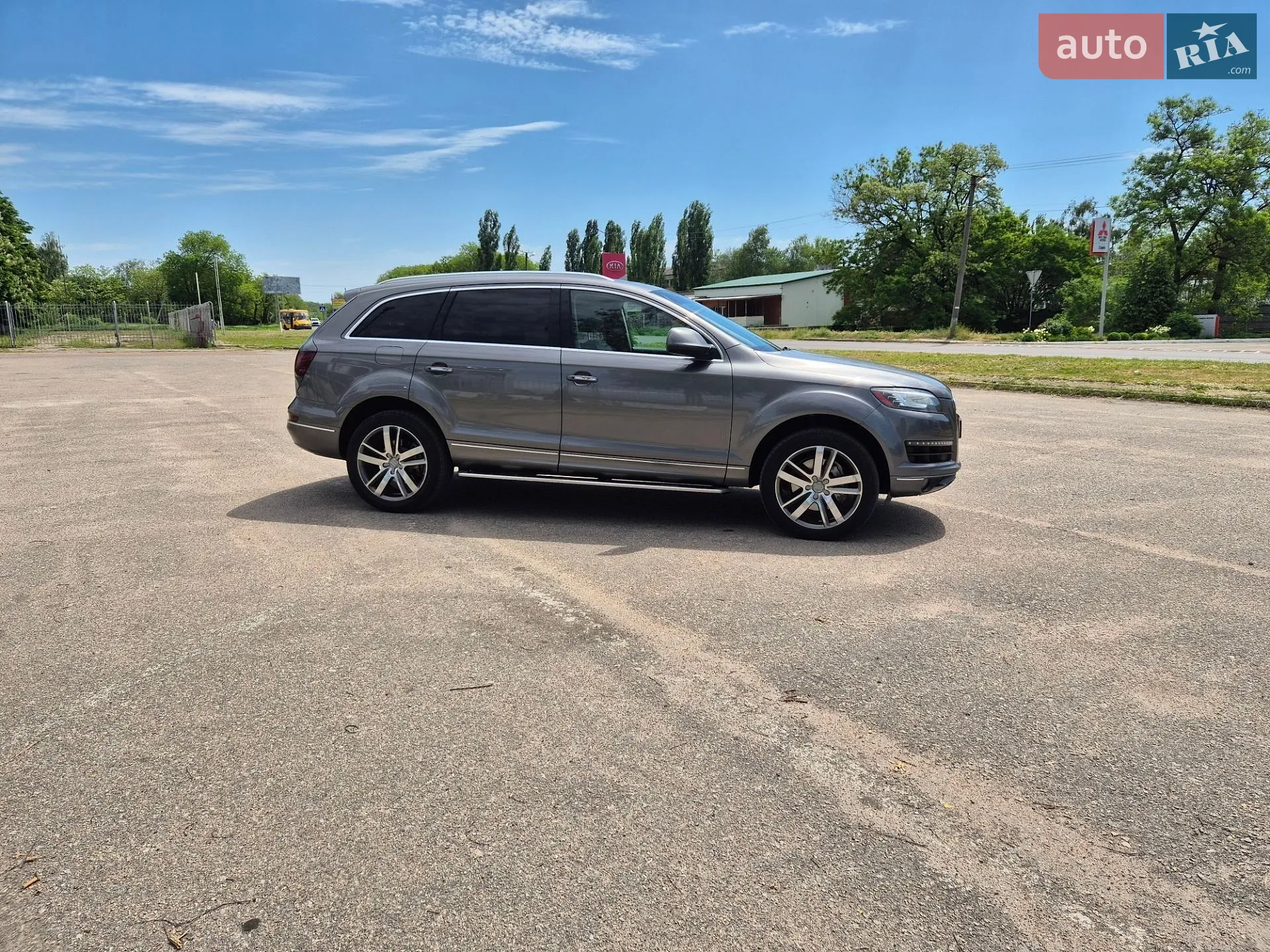 2010 Audi Q7 - мініатюра 2