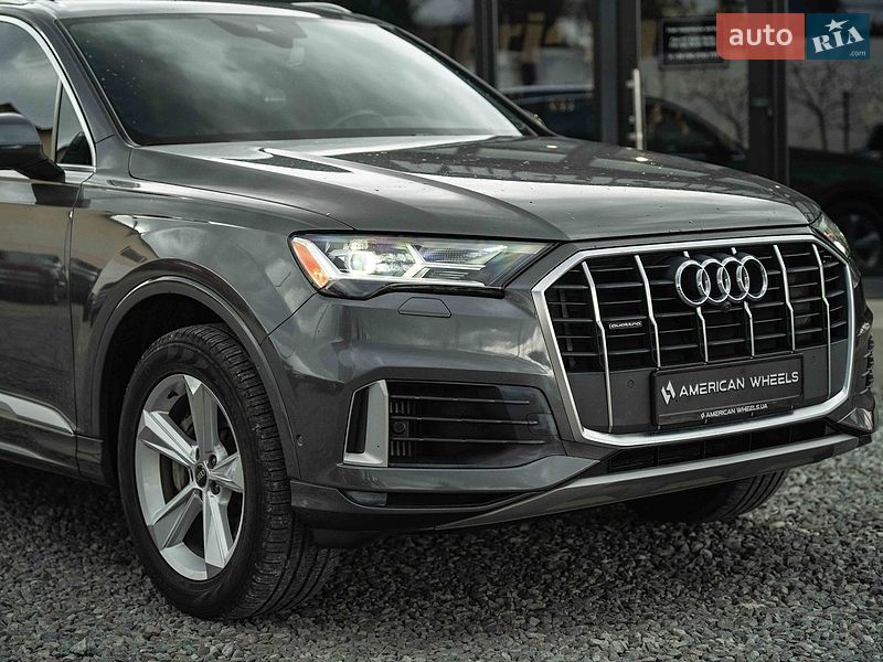 Внедорожник / Кроссовер Audi Q7 2020 в Черновцах