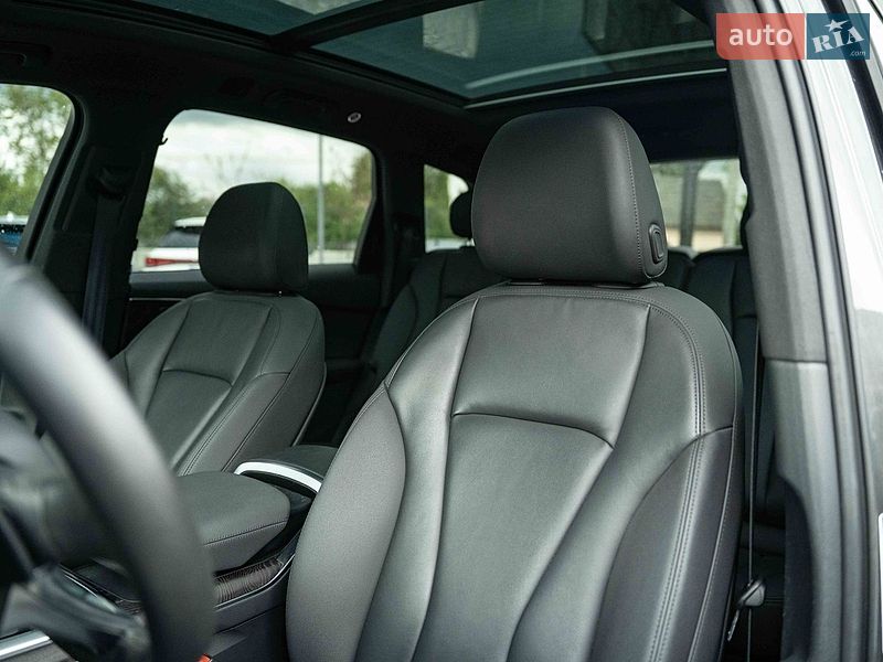 Внедорожник / Кроссовер Audi Q7 2020 в Черновцах