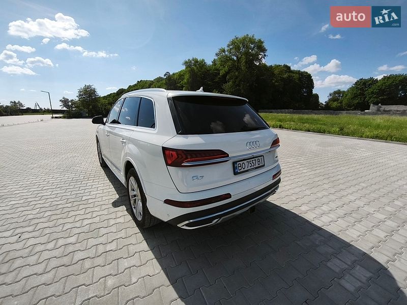 Внедорожник / Кроссовер Audi Q7 2020 в Тернополе