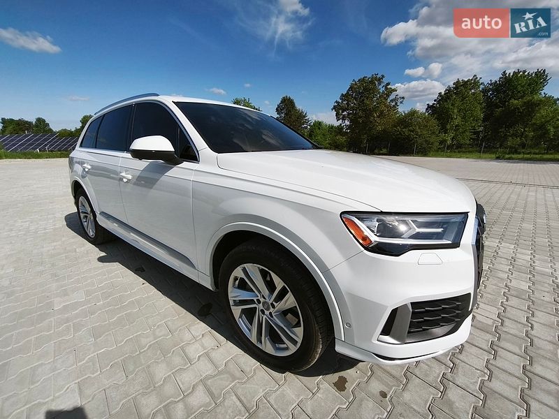 Внедорожник / Кроссовер Audi Q7 2020 в Тернополе