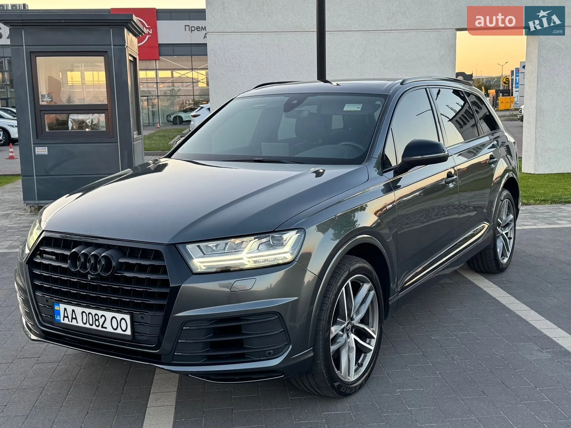 2017 Audi Q7 - мініатюра 2
